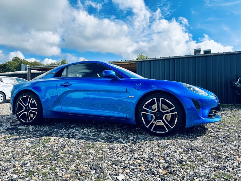 Alpine A110