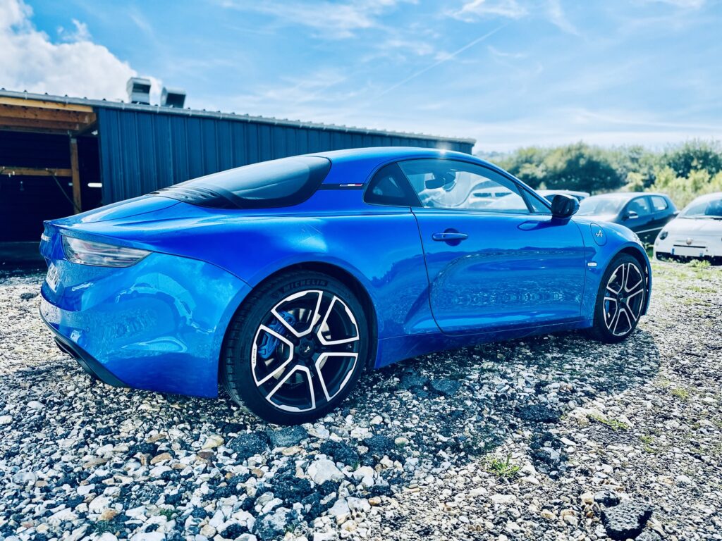 Alpine A110